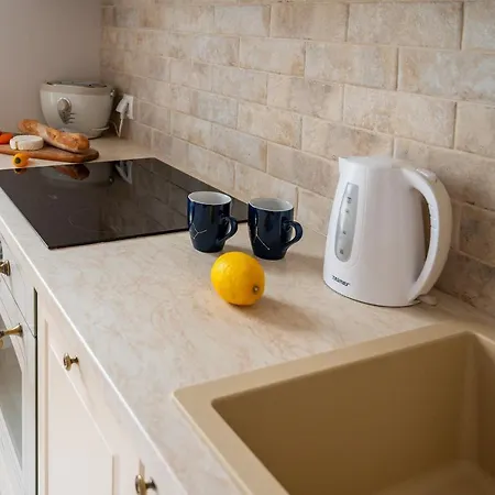 P&o Kolska 9b - Ch Klif * Varsó